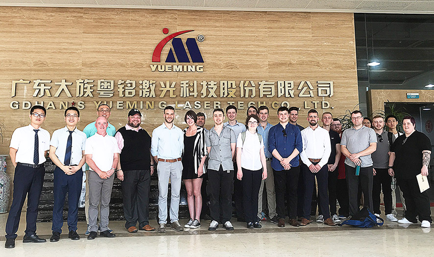 雙方合影留念 雙方合影留念