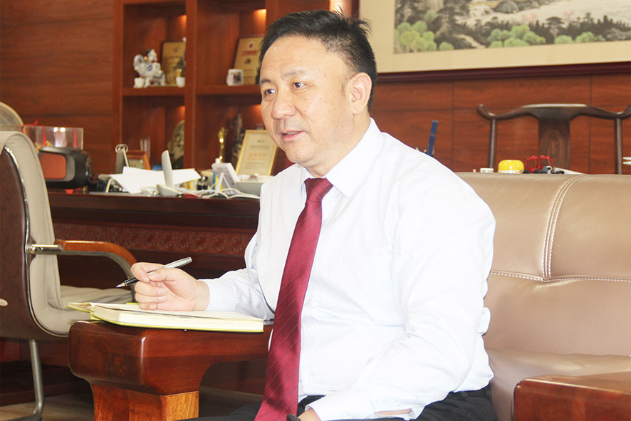 集團董事·總經理卓勁松先生 集團董事·總經理卓勁松先生