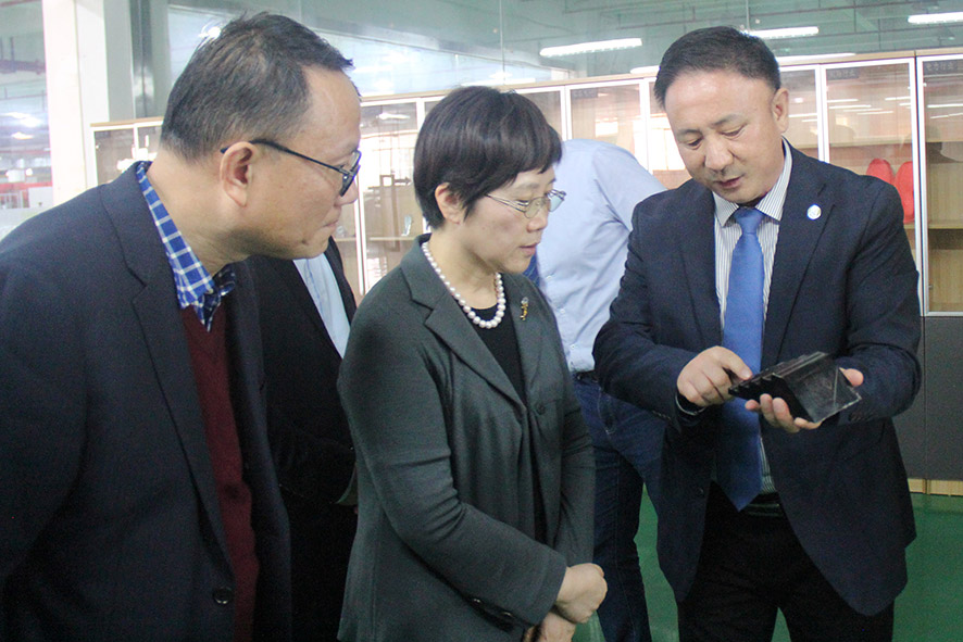 中國輕工業聯合會,何燁女士,大族粵銘激光集團 中國輕工業聯合會,何燁女士,大族粵銘激光集團