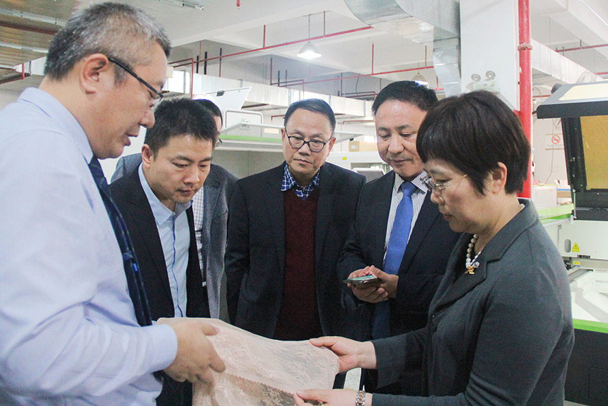 中國輕工業聯合會,何燁女士,大族粵銘激光集團 中國輕工業聯合會,何燁女士,大族粵銘激光集團