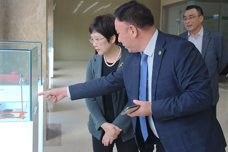 中國輕工業聯合會,何燁女士,大族粵銘激光集團 中國輕工業聯合會,何燁女士,大族粵銘激光集團