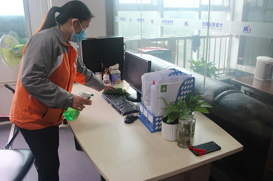 大族粵銘激光個人工位消毒 大族粵銘激光個人工位消毒