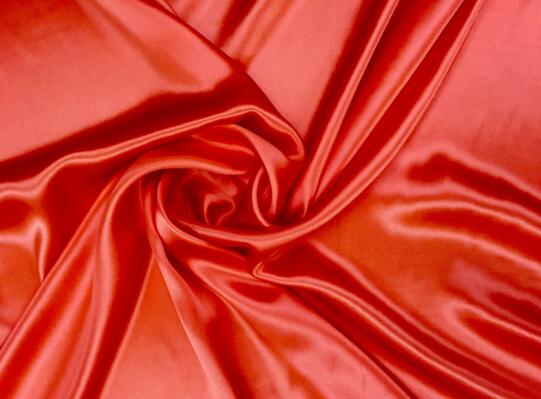 絲綢激光切割機(jī),糾偏切割就是這么絲滑 絲綢激光切割機(jī),糾偏切割就是這么絲滑