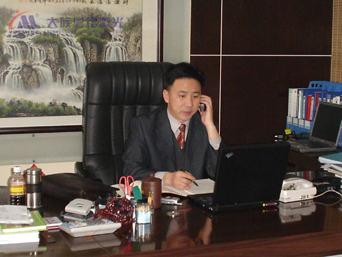 穩中求進的卓勁松 穩中求進的卓勁松