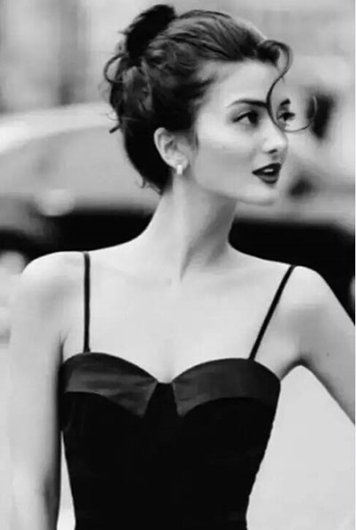 經典必備小黑裙