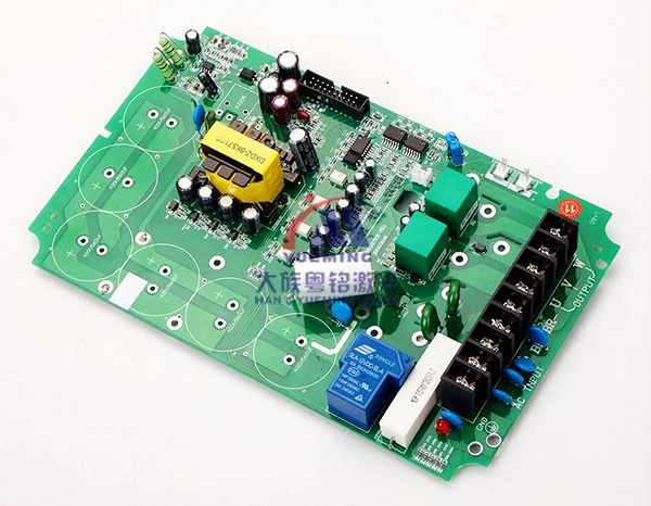 PCB線路板激光切割機(jī)