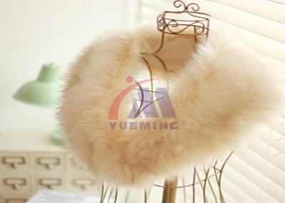 <a href=http://www.buybuynyhome.com/chanpin/54.html target=_blank class=infotextkey>毛領(lǐng)激光切割</a>2.jpg