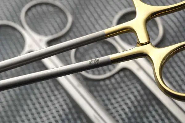 醫療器械激光打標，守護健康永不褪色